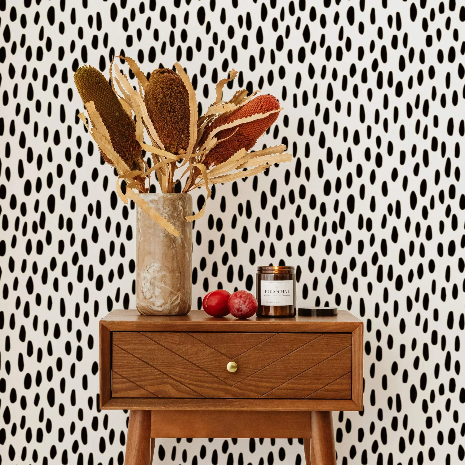 Black spot wallpaper