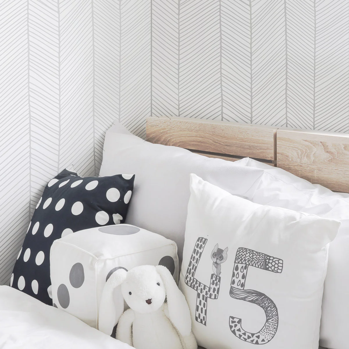 Simple herringbone pattern wallpaper in grey color