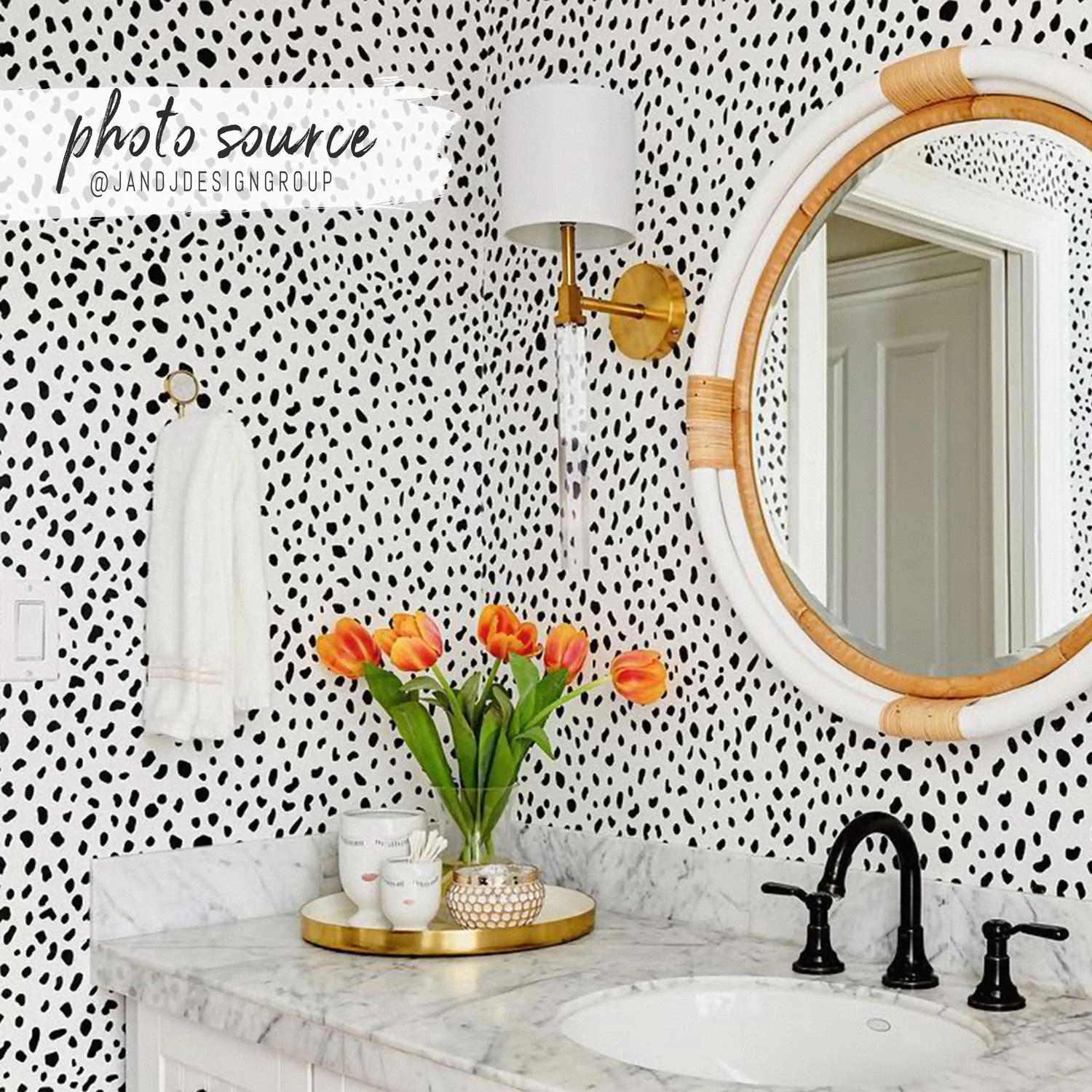 Black dalmatian pattern kids room wallpaper